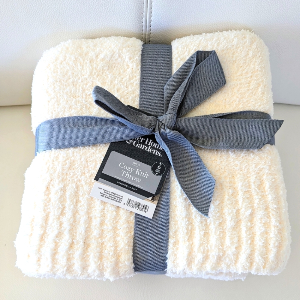 Better Homes and Gardens Cozy Knit Throw